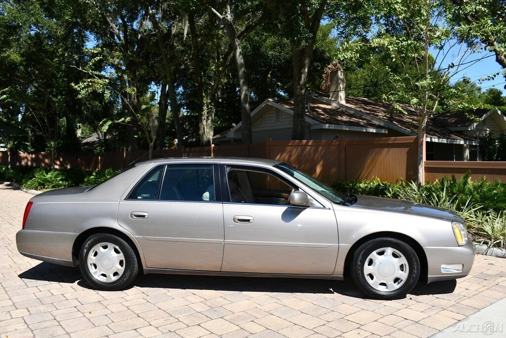 2000 Cadillac DeVille 8th Gen - Image 2 of 21