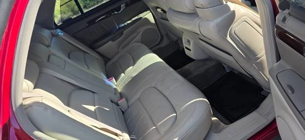 2000 Cadillac DeVille 8th Gen - Image 12 of 15