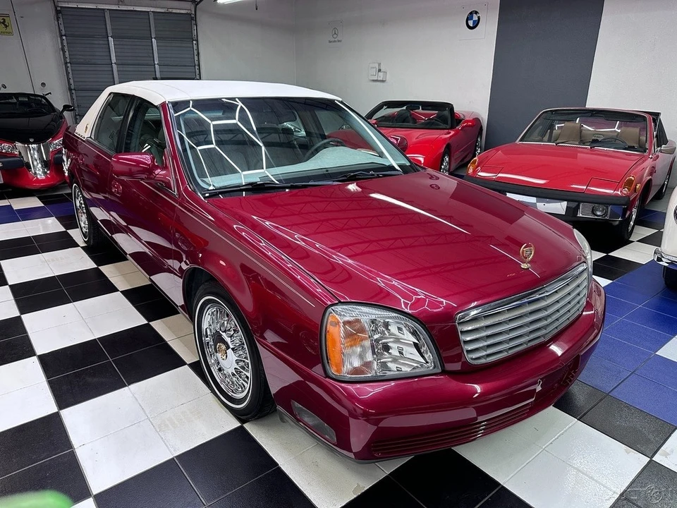 2000 Cadillac DeVille 8th Gen - Image 2 of 24