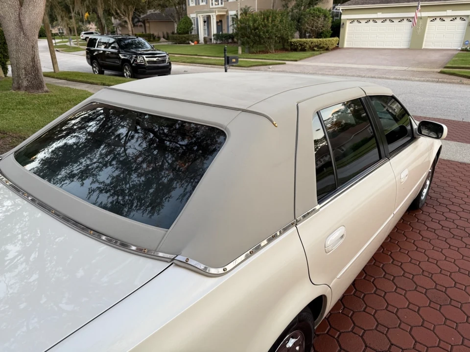 2000 Cadillac DeVille 8th Gen - Image 12 of 21