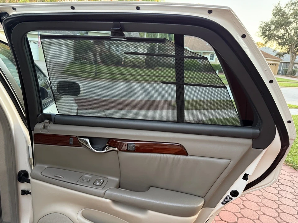 2000 Cadillac DeVille 8th Gen - Image 17 of 21