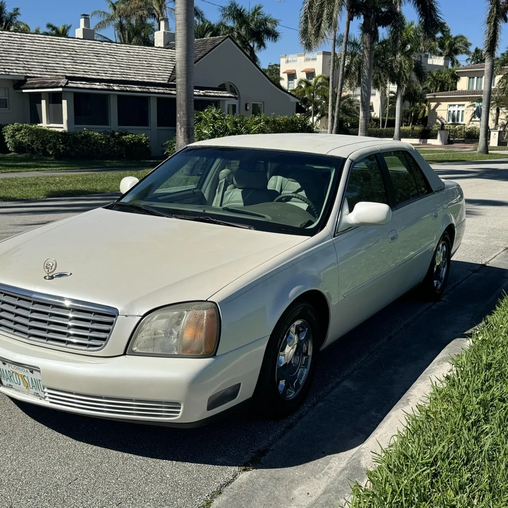 2000 Cadillac DeVille 8th Gen - Image 5 of 12