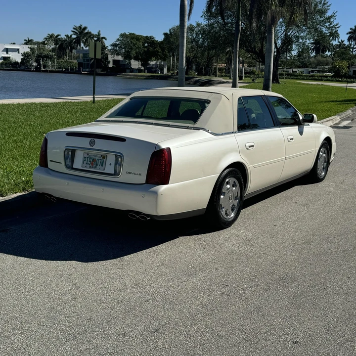 2000 Cadillac DeVille 8th Gen - Image 12 of 12