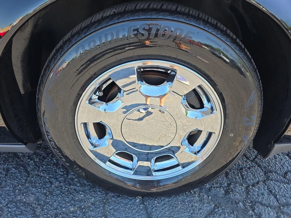 2000 Cadillac DeVille 8th Gen - Image 16 of 31