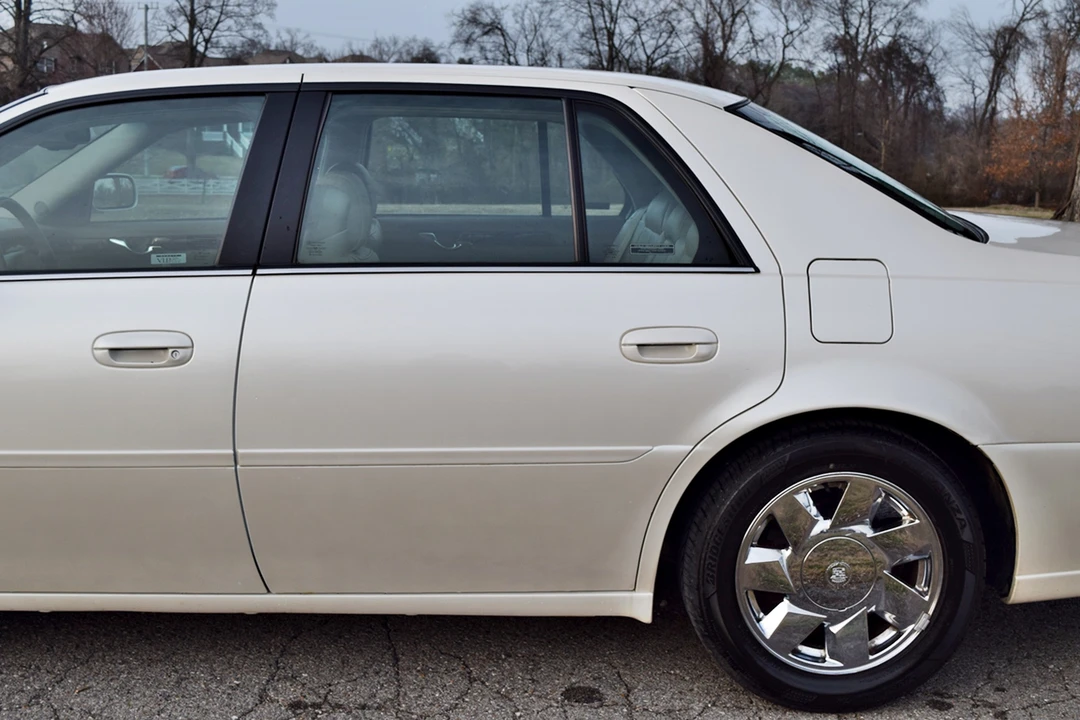 2000 Cadillac DeVille 8th Gen - Image 15 of 31