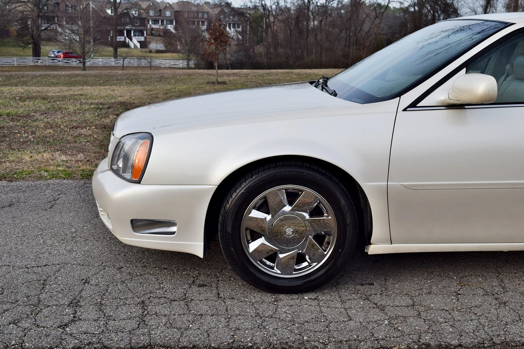 2000 Cadillac DeVille 8th Gen - Image 13 of 31