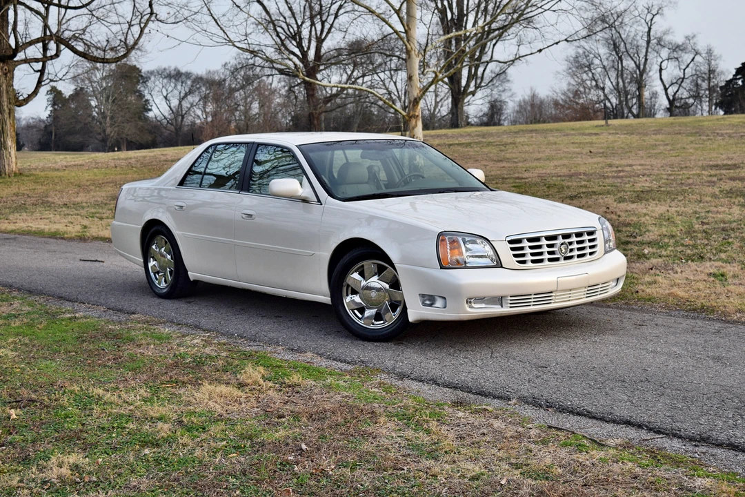 2000 Cadillac DeVille 8th Gen - Image 5 of 31