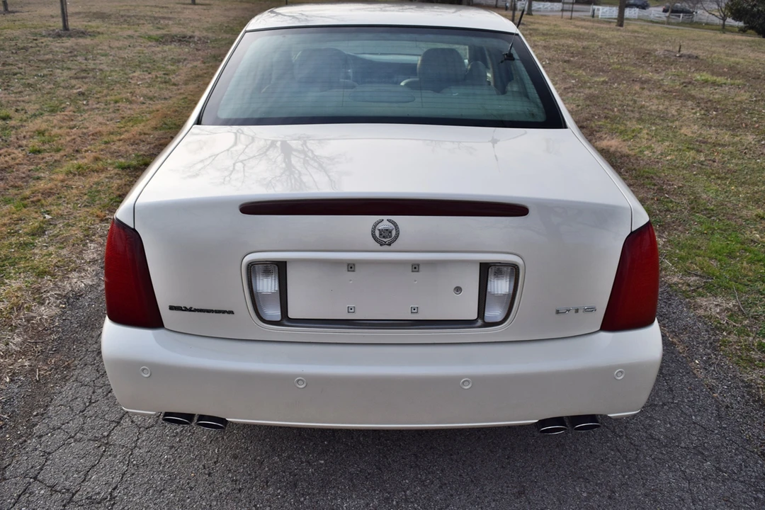 2000 Cadillac DeVille 8th Gen - Image 17 of 31