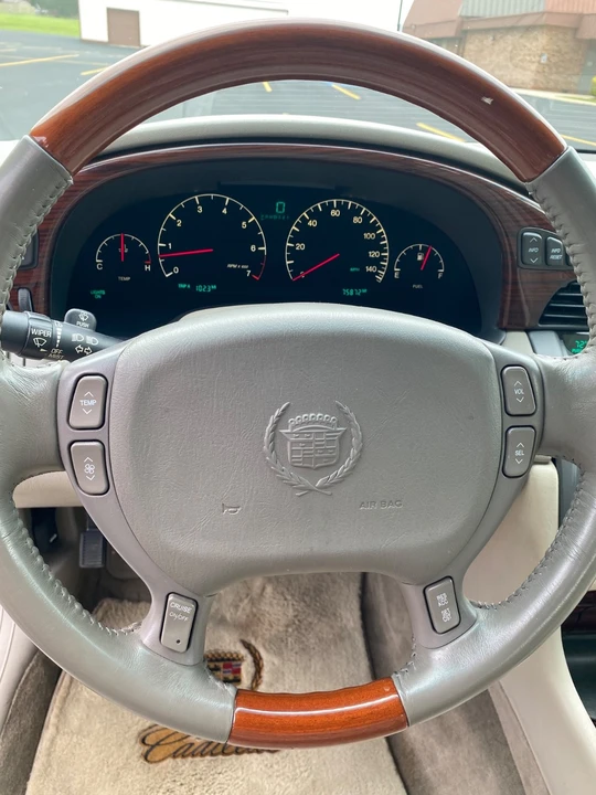 2000 Cadillac DeVille 8th Gen - Image 11 of 13