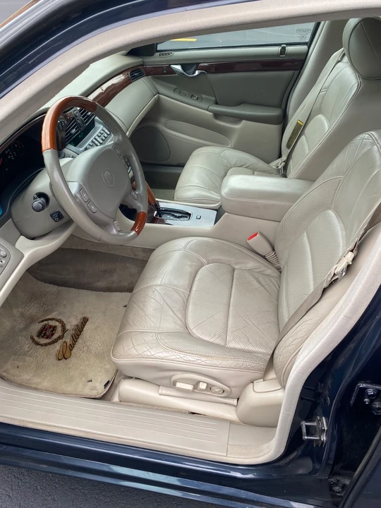 2000 Cadillac DeVille 8th Gen - Image 9 of 13