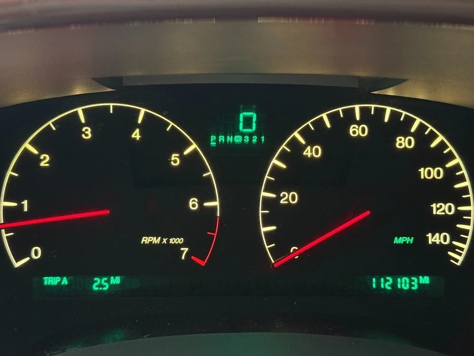 2000 Cadillac DeVille 8th Gen - Image 11 of 21