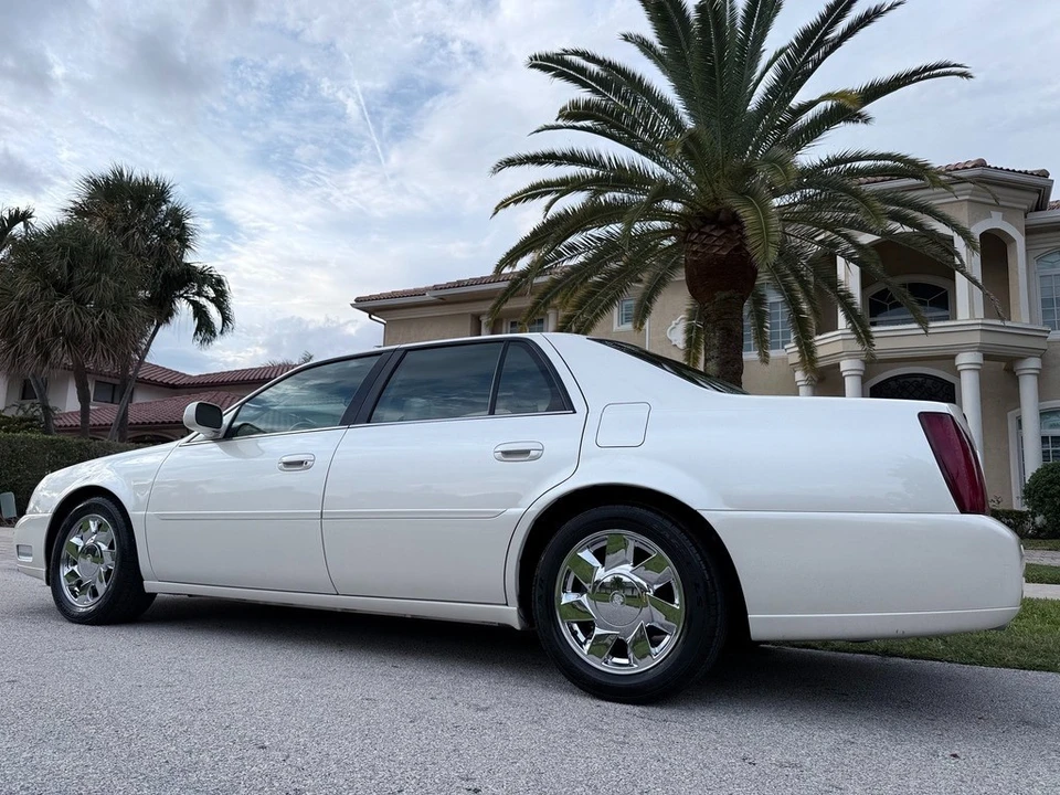 2000 Cadillac DeVille 8th Gen - Image 9 of 21