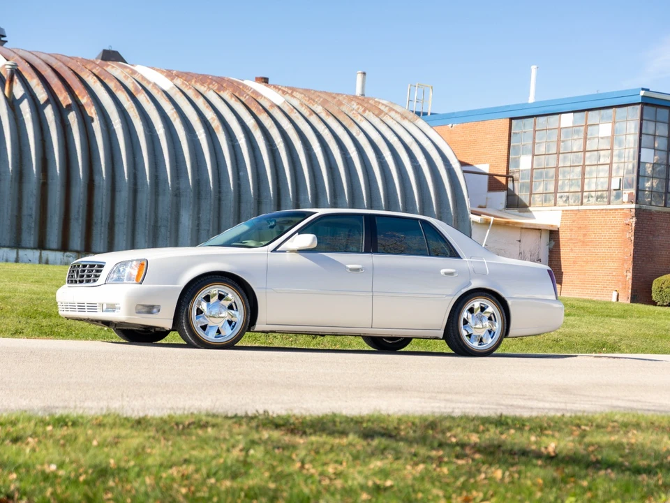 2000 Cadillac DeVille 8th Gen - Image 15 of 21