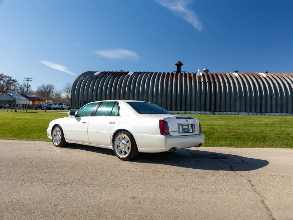 2000 Cadillac DeVille 8th Gen - Image 18 of 21