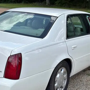 2000 Cadillac DeVille DTS Sedan 4D