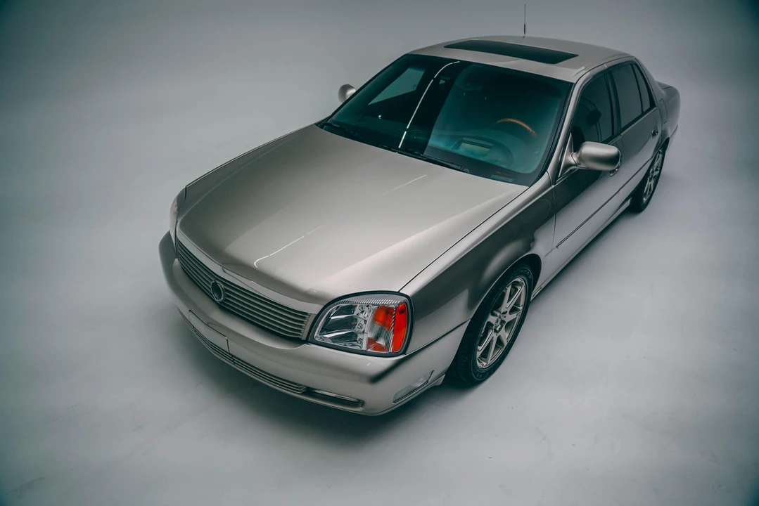 2000 Cadillac DeVille 8th Gen - Image 7 of 31