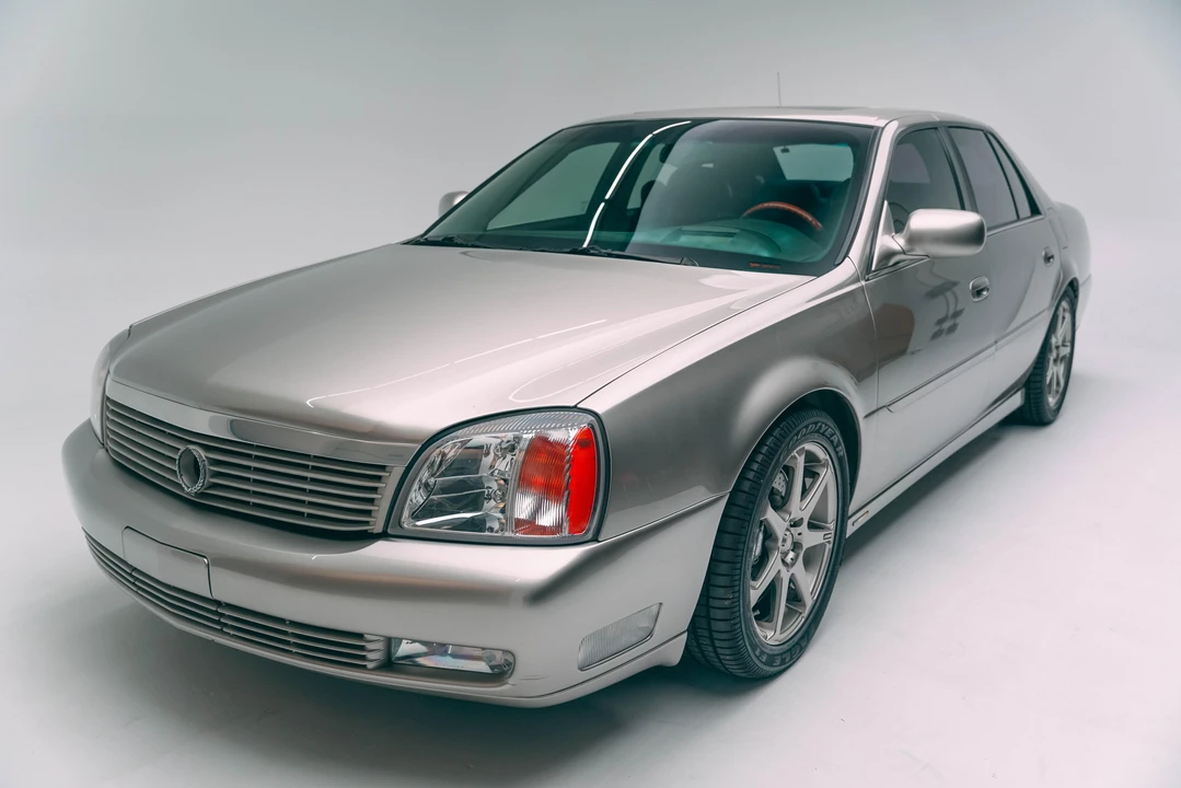 2000 Cadillac DeVille 8th Gen - Image 8 of 31