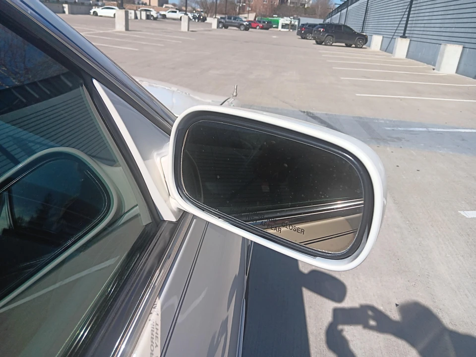 2000 Cadillac DeVille 8th Gen - Image 26 of 31