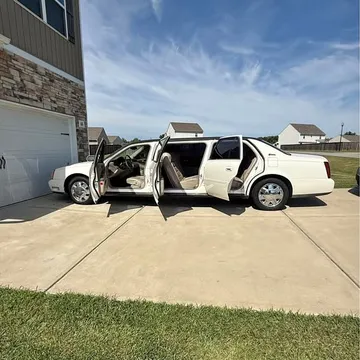 2000 Cadillac DeVille Limo