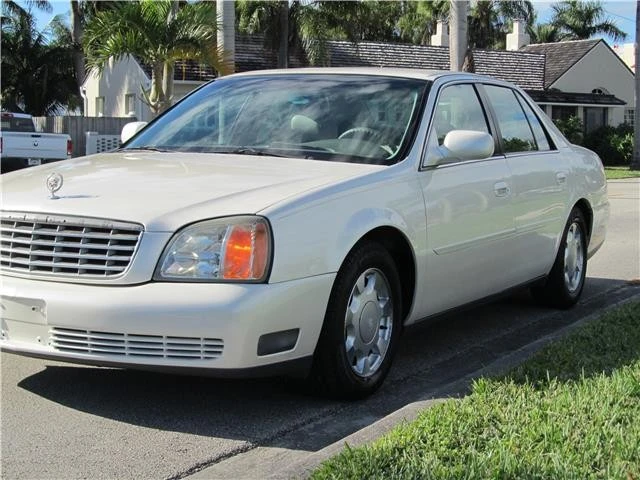 2000 Cadillac DeVille 8th Gen - Image 6 of 12