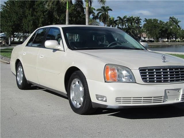 2000 Cadillac DeVille 8th Gen - Image 3 of 12