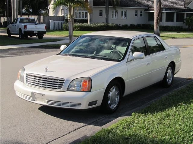 2000 Cadillac DeVille 8th Gen - Image 7 of 12