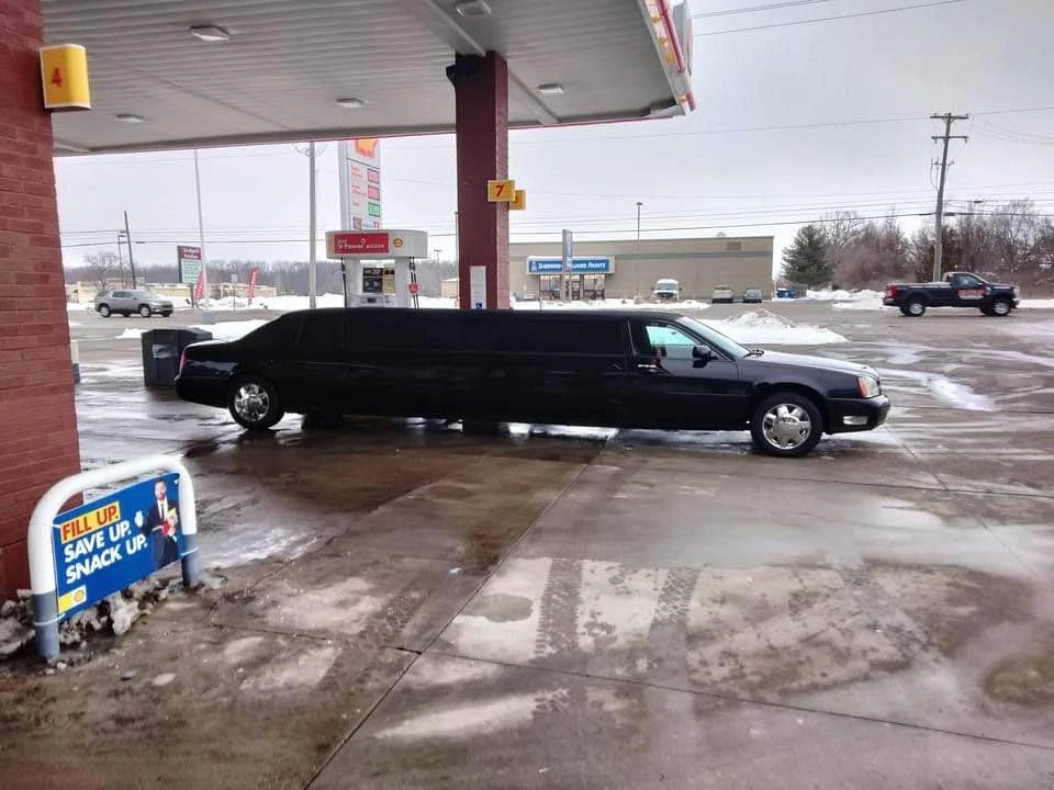 2000 Cadillac DeVille 8th Gen - Image 6 of 10