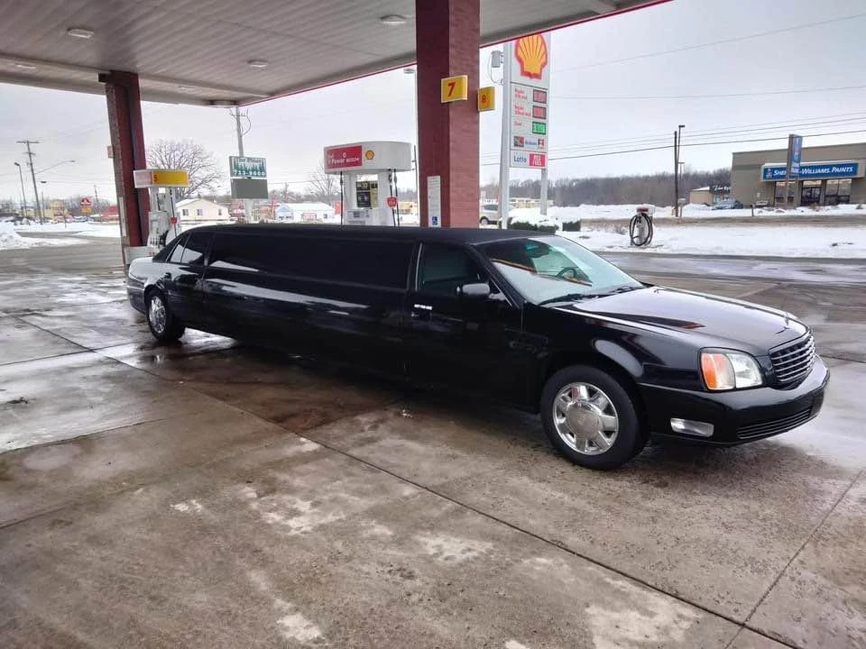 2000 Cadillac DeVille 8th Gen - Image 5 of 10
