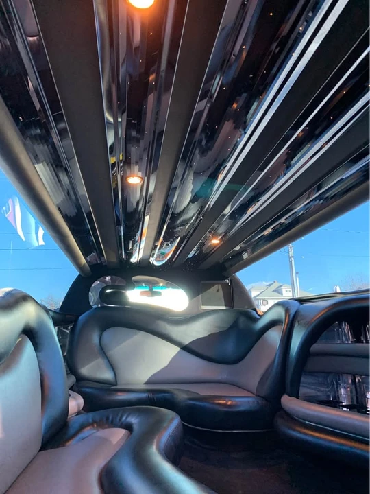 2000 Cadillac DeVille 8th Gen - Image 7 of 10