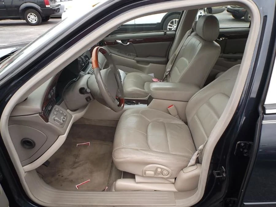 2000 Cadillac DeVille 8th Gen - Image 2 of 3