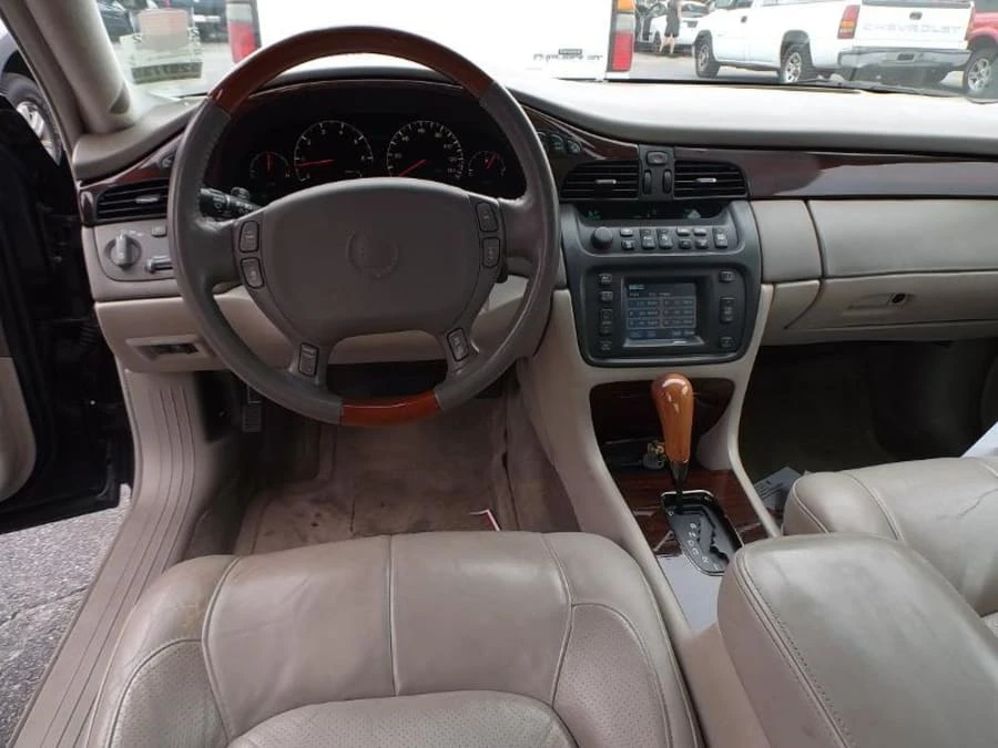 2000 Cadillac DeVille 8th Gen - Image 3 of 3