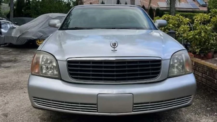 2000 Cadillac DeVille 8th Gen - Image 4 of 24