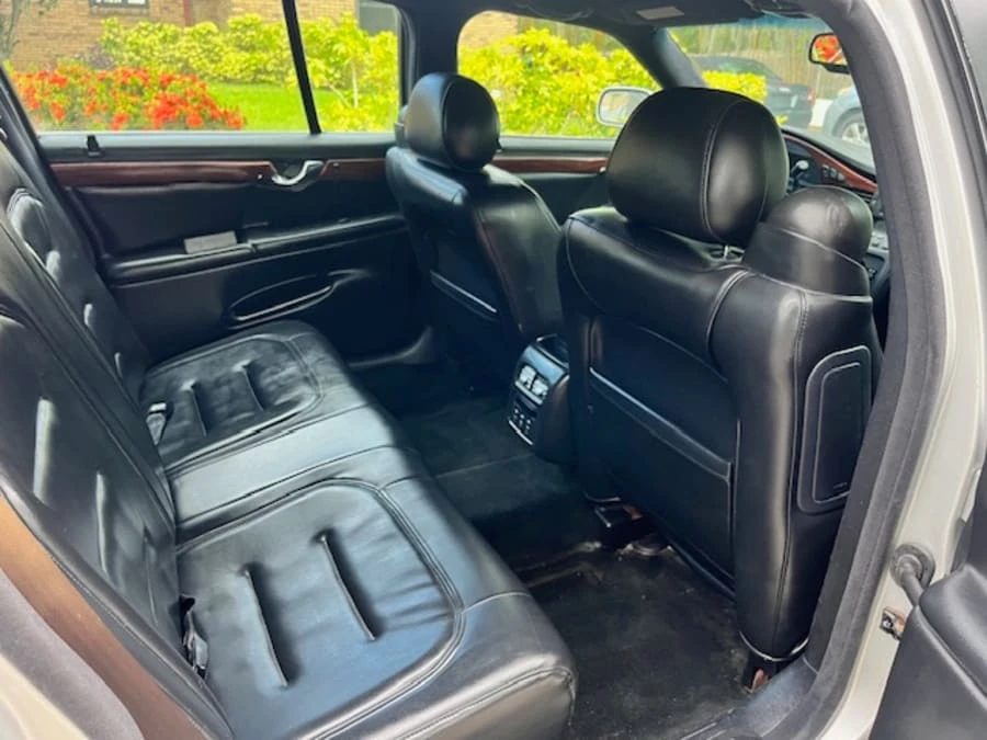 2000 Cadillac DeVille 8th Gen - Image 12 of 24