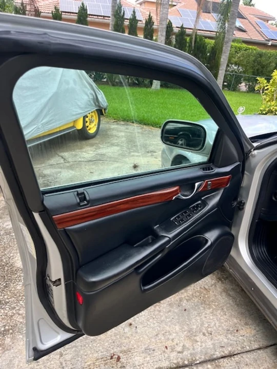 2000 Cadillac DeVille 8th Gen - Image 21 of 24