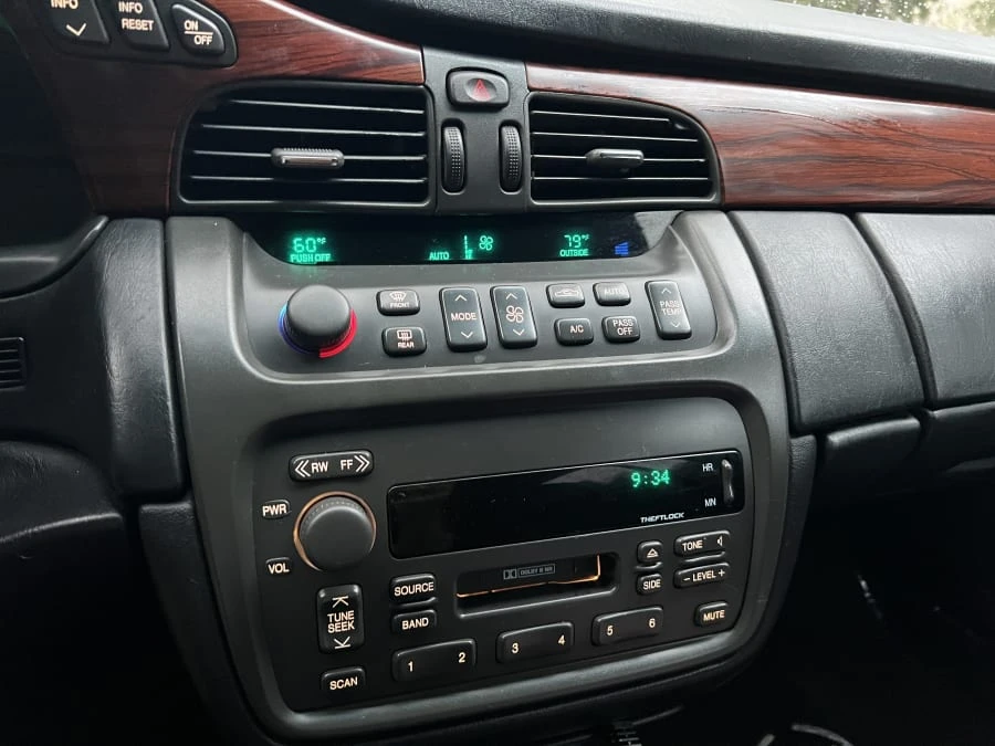 2000 Cadillac DeVille 8th Gen - Image 28 of 28