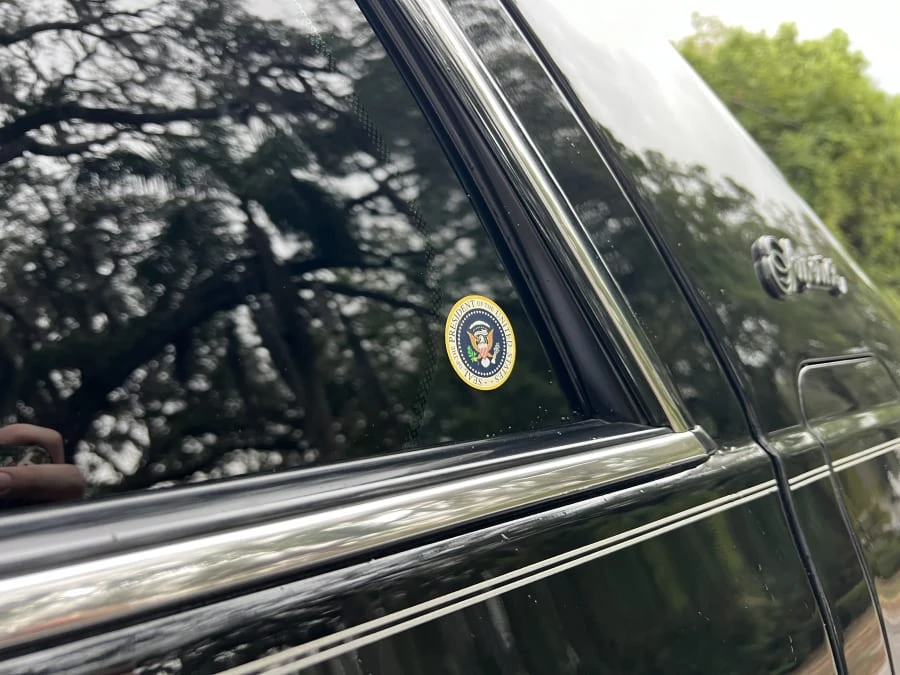 2000 Cadillac DeVille 8th Gen - Image 9 of 28