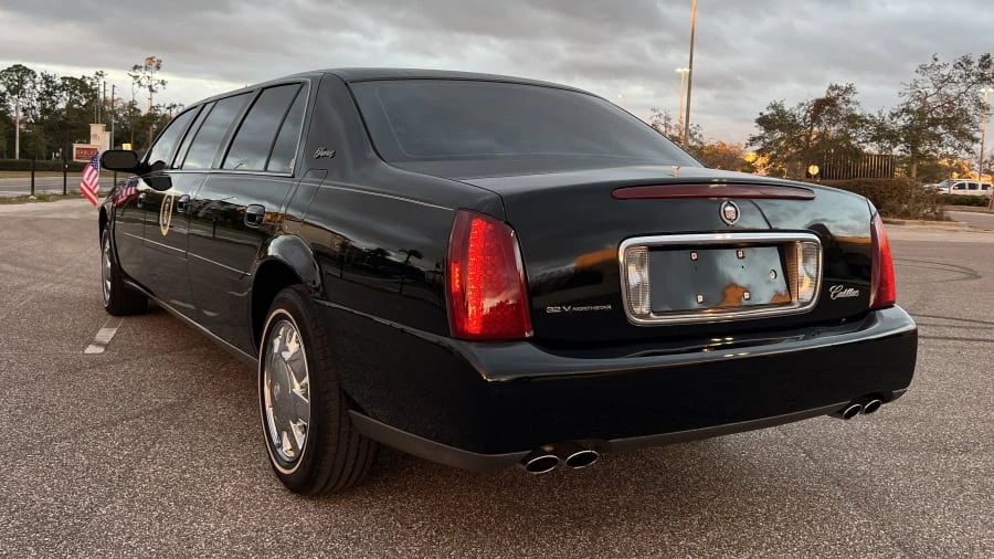 2000 Cadillac DeVille 8th Gen - Image 6 of 14