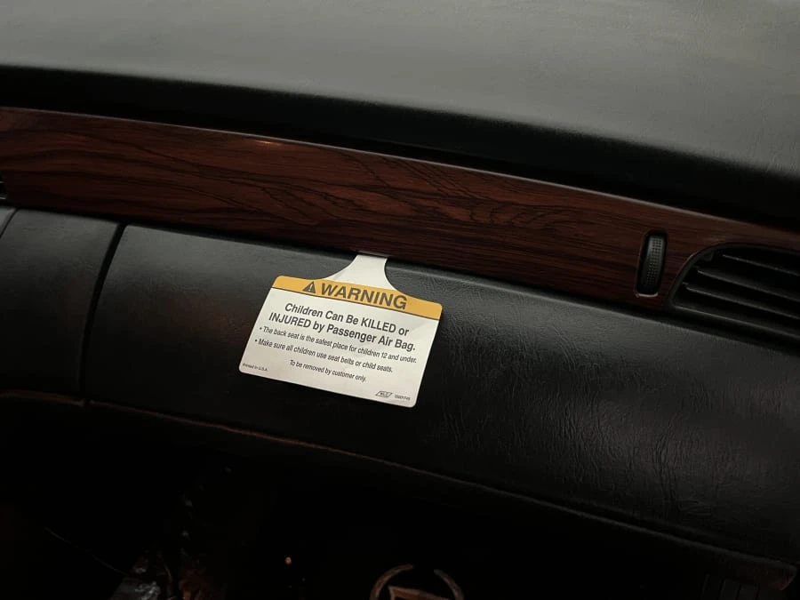 2000 Cadillac DeVille 8th Gen - Image 25 of 28