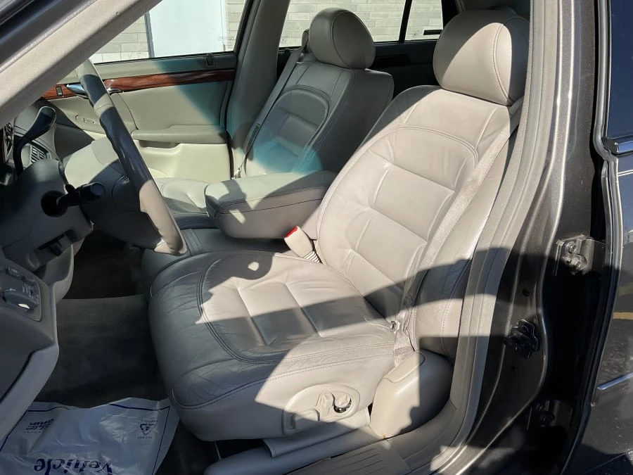 2000 Cadillac DeVille 8th Gen - Image 4 of 8
