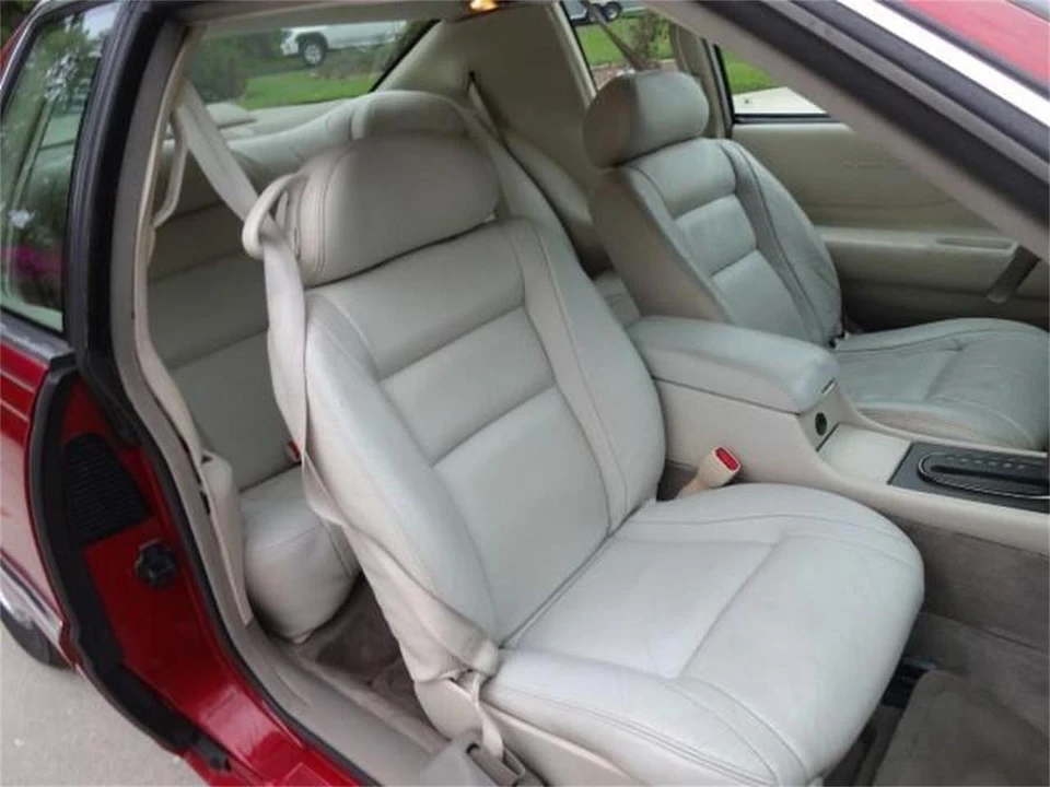 2000 Cadillac Eldorado 12th Gen - Image 18 of 31