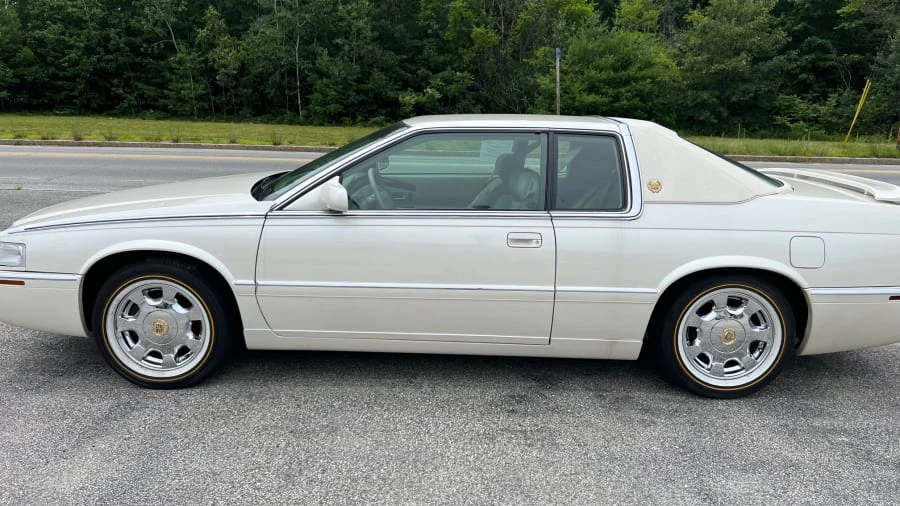 2000 Cadillac Eldorado 12th Gen - Image 2 of 8