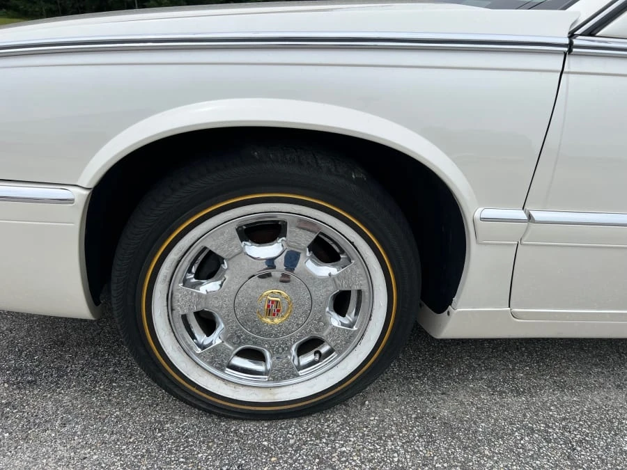 2000 Cadillac Eldorado 12th Gen - Image 5 of 8