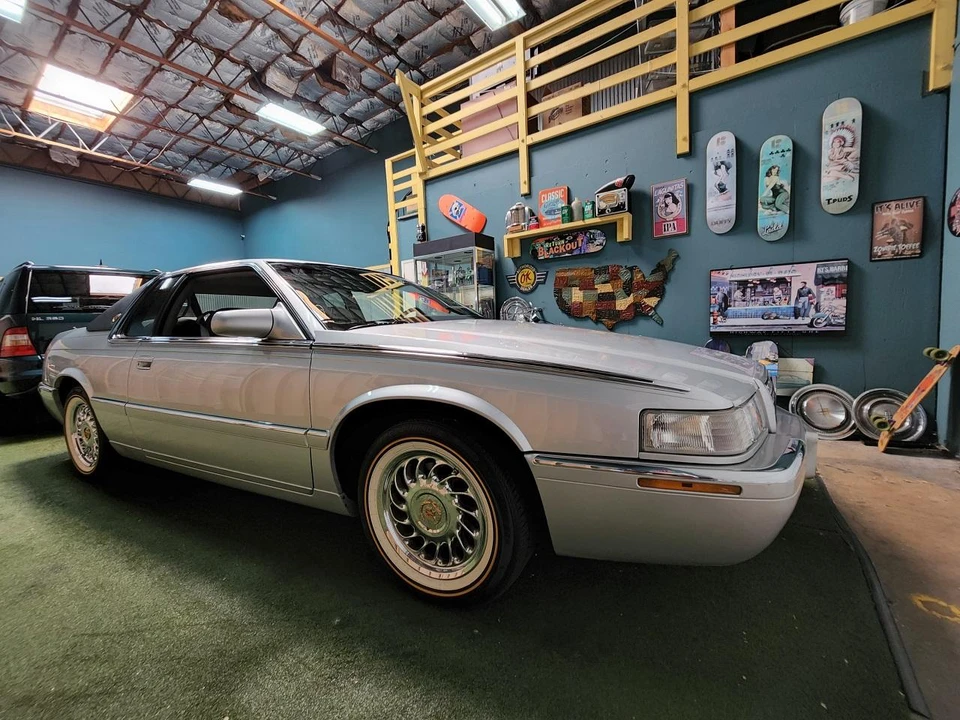 2000 Cadillac Eldorado 12th Gen - Image 16 of 31