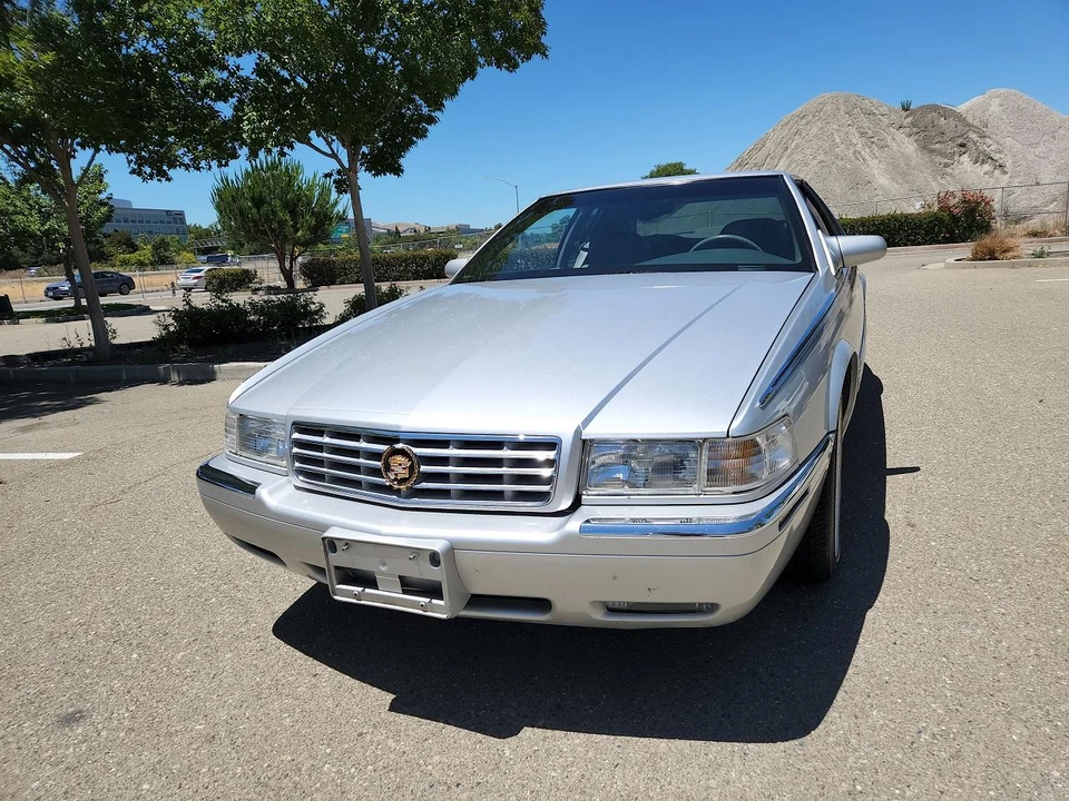 2000 Cadillac Eldorado 12th Gen - Image 4 of 31