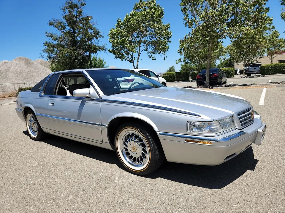 2000 Cadillac Eldorado 12th Gen - Image 5 of 31