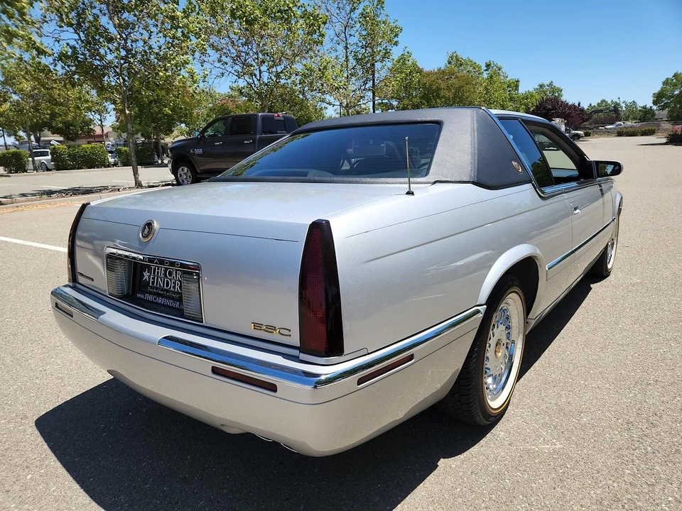 2000 Cadillac Eldorado 12th Gen - Image 8 of 31