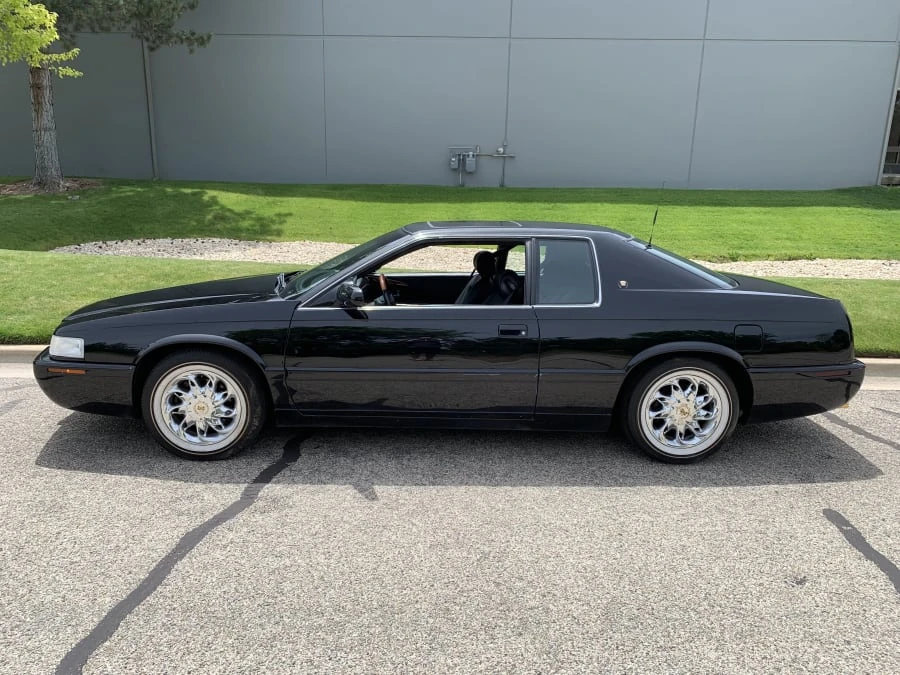2000 Cadillac Eldorado 12th Gen - Image 2 of 12