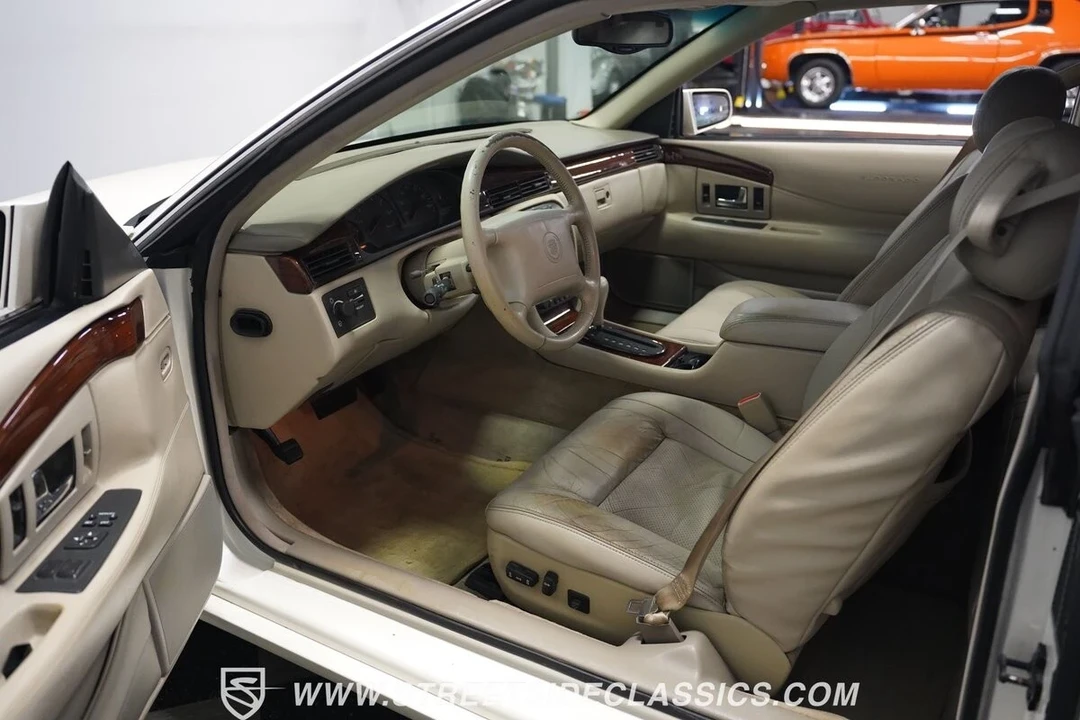 2000 Cadillac Eldorado 12th Gen - Image 5 of 12