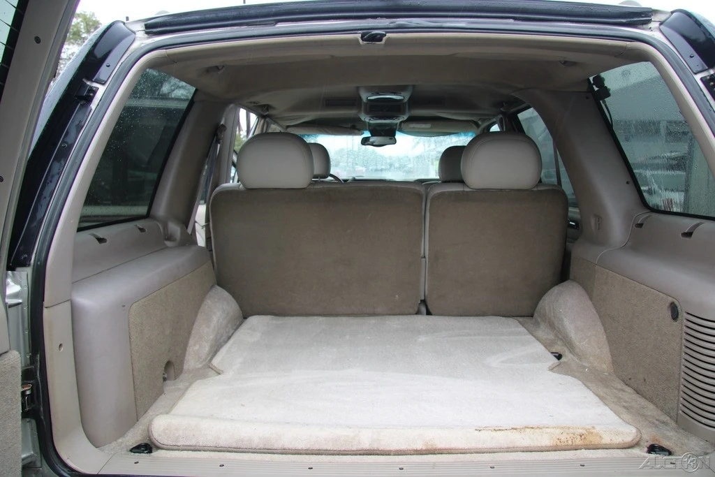 2000 Cadillac Escalade 1st Gen - Image 20 of 21