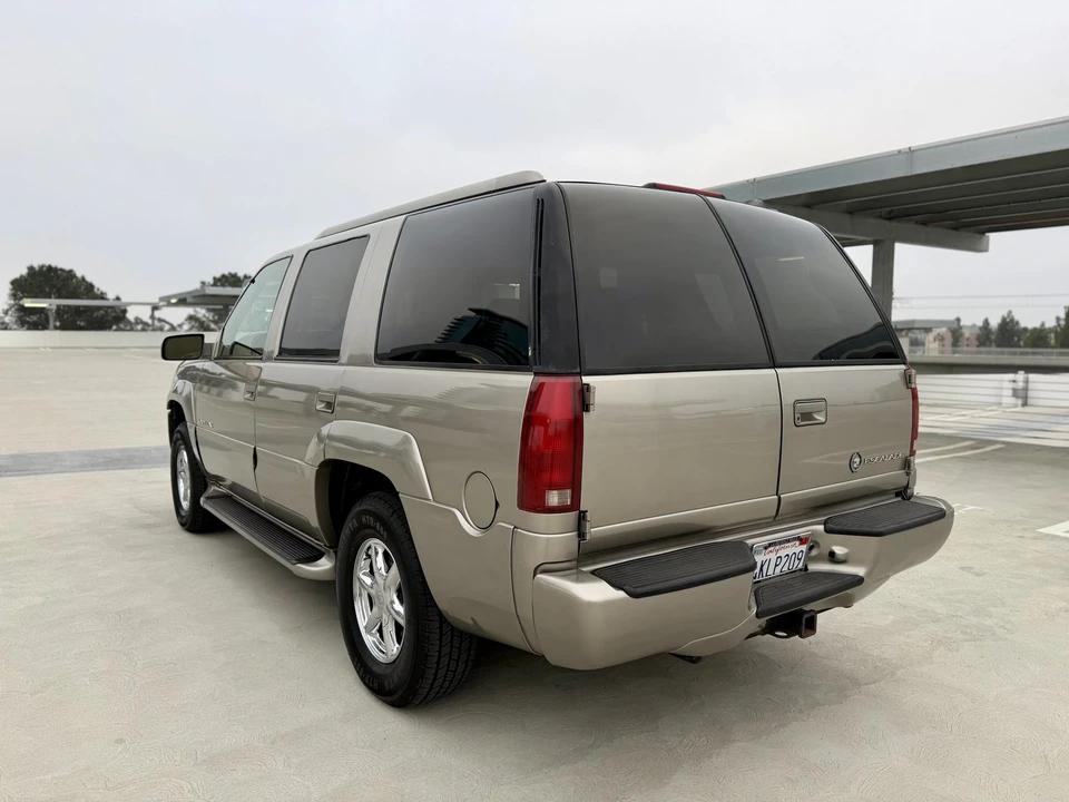 2000 Cadillac Escalade 1st Gen - Image 15 of 31